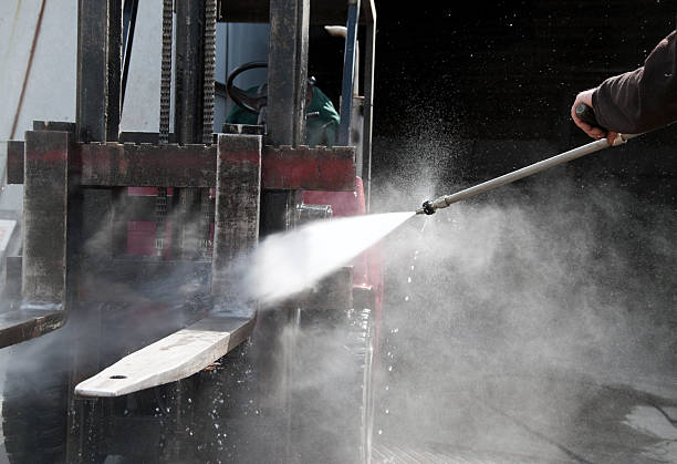 Best Deck Pressure Washing  in Hondo, TX